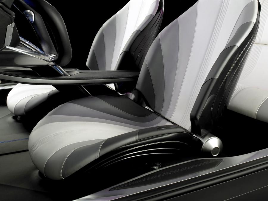  Mazda Ryuga Concept 2007 года  (фото 16 из 63)